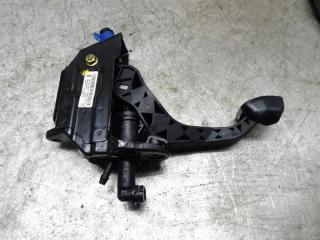 педаль сцепления Volkswagen Polo 4 поколение 2003, 1.4 л., МКПП, хетчбэк 5 дв., 6Q1721059N