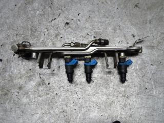 форсунка Volkswagen Passat B5 1999, 1.6 л., 06B133551L