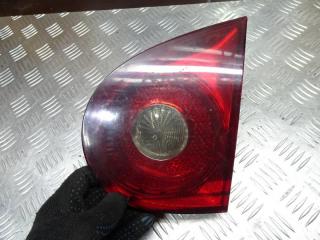 фонарь крышки багажника правый Volkswagen Golf 4 поколение 2004, 2.0 л., МКПП, хетчбэк 5 дв., 1K6945094E