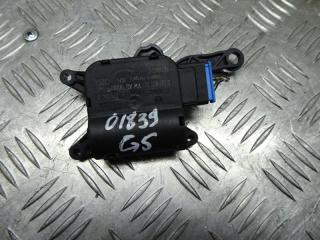 моторчик заслонки печки Volkswagen Golf 4 поколение 2004, 2.0 л., МКПП, хетчбэк 5 дв., 0132801341, 1K0907511B