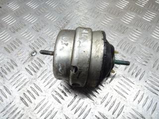 подушка крепления двигателя Audi A4 B6 2003, 2.0 л., МКПП, седан, 8E0199379A