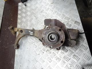 ступица передняя правая Audi A4 B5 1996, 1.9 л., АКПП, универсал
