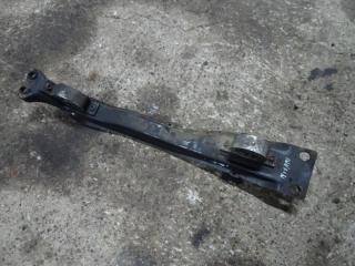балка под радиатор Nissan Primera P11 1998