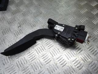 педаль Opel Vectra C 2005, 2.2 л., МКПП, универсал, 9186724