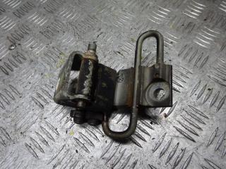 петля двери Audi A6 4B/C5 2000, 4B0833412D