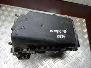 корпус воздушного фильтра Skoda Octavia 1 поколение [рестайлинг] 2004, 1.9 л., МКПП, хетчбэк 5 дв., 1J0129607AE