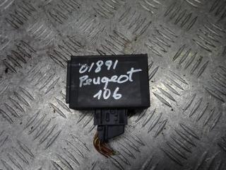 блок управления стеклоподъемниками Peugeot 106 1 поколение [рестайлинг] 2001, 1.1 л., МКПП, хетчбэк 5 дв., 9624799080