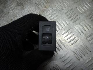 кнопка обогрева сидений Volkswagen Passat B5 1998, 1.6 л., МКПП, универсал, 3B0963563A