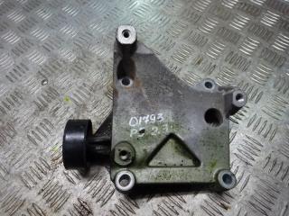 кронштейн компрессора кондиционера Volkswagen Passat B5 1998, 2.3 л., МКПП, седан, 071260885