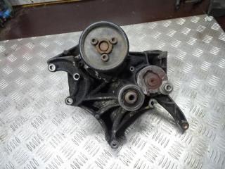 кронштейн (крепление) Volkswagen Passat B5 1998, 1.9 л., 028903143AF