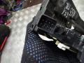 замок двери передней правой Ford Focus 1 поколение [рестайлинг] 2004, 1.6 л., МКПП, универсал - фото №2