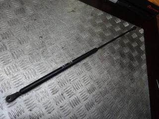 амортизатор капота Audi A4 B5 1998, 8D0823359A