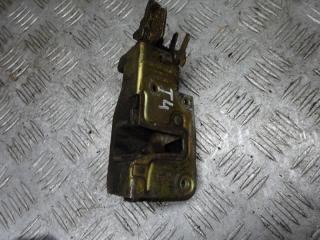 замок двери передней правой Volkswagen Transporter T4 1997, 701837016B