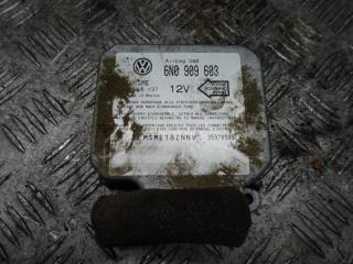 блок AirBag Volkswagen Transporter T4 1997, 1.9 л., МКПП, микроавтобус, 6N0909603