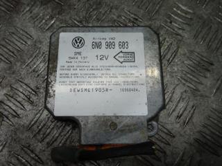 блок AirBag Volkswagen Transporter T4 1997, 2.4 л., МКПП, микроавтобус, 6N0909603