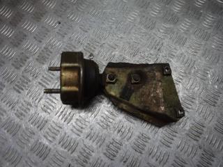 подушка крепления двигателя Volkswagen Transporter T4 1997, 7D0399107AA