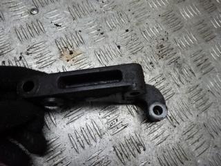 кронштейн КПП Volkswagen Sharan 1 поколение [рестайлинг] 2002, 1.9 л.