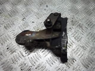 кронштейн КПП Volkswagen Golf 3 поколение 1994, 1H0199351