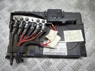 блок предохранителей Volkswagen Polo 4 поколение 2004, 1.2 л., МКПП, хетчбэк 5 дв., 6Q0937550F