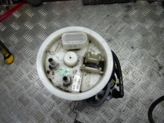 насос топливный Audi A4 B6 2004, 1.9 л., 8E0919050D