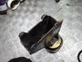 подушка крепления КПП Volkswagen Transporter T4 1992, 2.4 л., МКПП, микроавтобус, 701199204D - фото №4