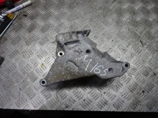 кронштейн двигателя Volkswagen Passat B6 2006, 1.9 л., 03G199207F