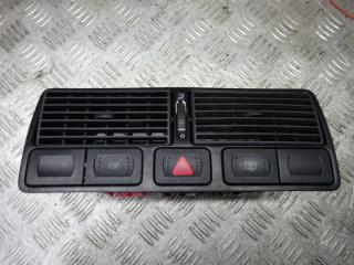 дефлектор обдува салона Volkswagen Golf 4 поколение 2002, 1.4 л., МКПП, хетчбэк 5 дв., 1J0819728F