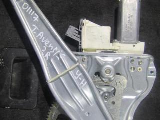 стеклоподъемник электрический задний правый Toyota Avensis 2 поколение (T250) 2006, 2.2 л., МКПП, универсал, 0130822031