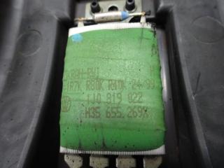 сопротивление печки Volkswagen Golf 3 поколение 1999, 1.6 л., МКПП, универсал, 1J0819022