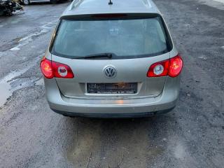 фонарь крышки багажника правый Volkswagen Passat B6 2005, 2.0 л., АКПП, универсал