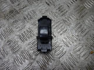 кнопка стеклоподъемника Toyota Corolla Verso 1 поколение 2003, 2.0 л., МКПП, хетчбэк 5 дв., 8403013030