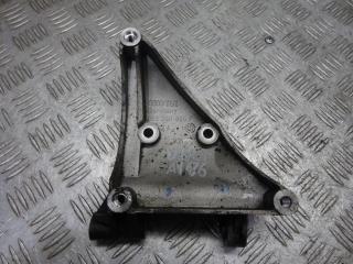 кронштейн компрессора кондиционера Audi A4 B6 2003, 2.5 л., МКПП, универсал, 059260885F