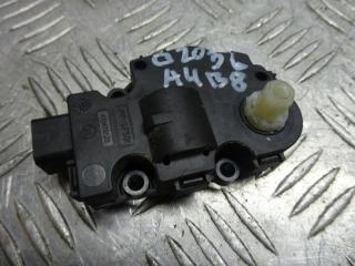 моторчик заслонки печки Audi A4 B8/8K 2010, 1.8 л., МКПП, универсал, K9749005