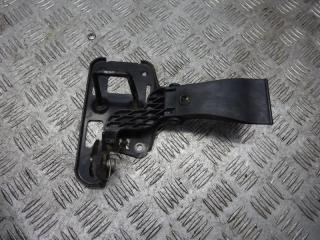 замок капота Audi A4 B8/8K 2010, 1.8 л., МКПП, универсал, 8T0823480