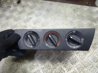 блок управления печки / климат-контроля Audi A6 4A/C4 1995, 2.0 л., МКПП, седан