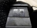 кнопка обогрева сидений Volkswagen Golf 3 поколение 1999, 1.4 л., МКПП, хетчбэк 5 дв., 1J0963564B - фото №3