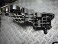 кронштейн ТНВД Volkswagen Passat B6 2010, 2.0 л., 03L903143D - фото №7