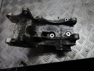 кронштейн генератора Peugeot 306 1 поколение 1997, 2.0 л., 96348183