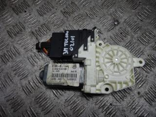 моторчик стеклоподъемника задний правый SEAT Toledo 2 поколение 2002, 2.3 л., МКПП, седан, 1J4959812C