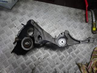 кронштейн генератора Volkswagen Golf 6 поколение 2010, 1.6 л., 03S903143Q