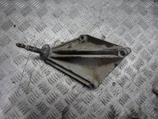 кронштейн КПП Renault Laguna 2 поколение 2002, 1.8 л., МКПП, хетчбэк 5 дв., 8200000023B