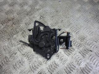 замок капота Audi A4 B5 [рестайлинг] 2000, 1.9 л., МКПП, универсал, 8D0823509G