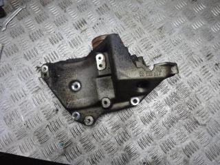 кронштейн компрессора кондиционера Opel Vectra B 1998, 1.6 л., 90528682