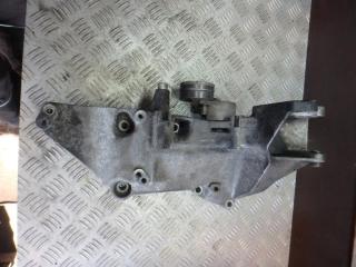 кронштейн генератора Renault Laguna 2 поколение 2003, 1.9 л., 8200183234