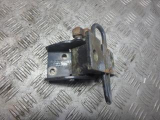 петля двери Audi A6 4A/C4 1995, 2.8 л., МКПП, универсал, 4A0831412D