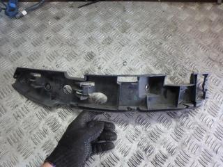 крепление бампера Volkswagen Touareg 1 поколение 2005, 2.5 л., АКПП, внедорожник 5 дв., 7L6807183C