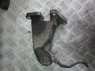кронштейн двигателя Volkswagen Passat B5 1999, 2.3 л., 3B0199308