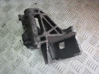 кронштейн гидроусилителя Volkswagen Passat B4 1994, 028145523E