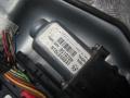стеклоподъемник передний левый Volkswagen Golf 4 поколение 2004, 1.4 л., МКПП, хетчбэк 5 дв., 1K0959793K, 1K0959701N - фото №4