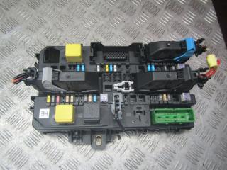 блок предохранителей Opel Astra H 2005, 1.8 л., МКПП, хетчбэк 5 дв., 13206757
